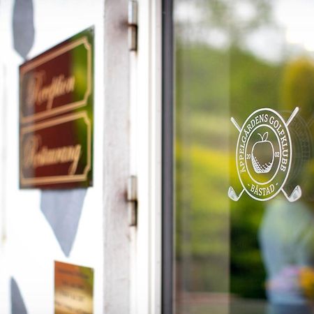 Aeppelgarden I Båstad Екстериор снимка